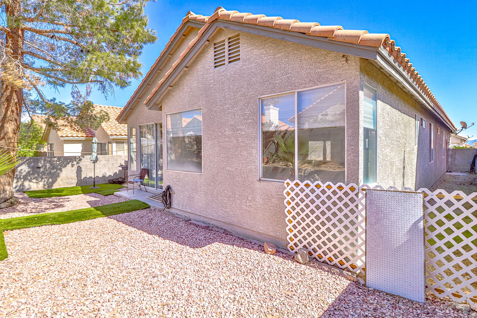 Single family at 1853 Spangle Drive, Las Vegas, photograph 40