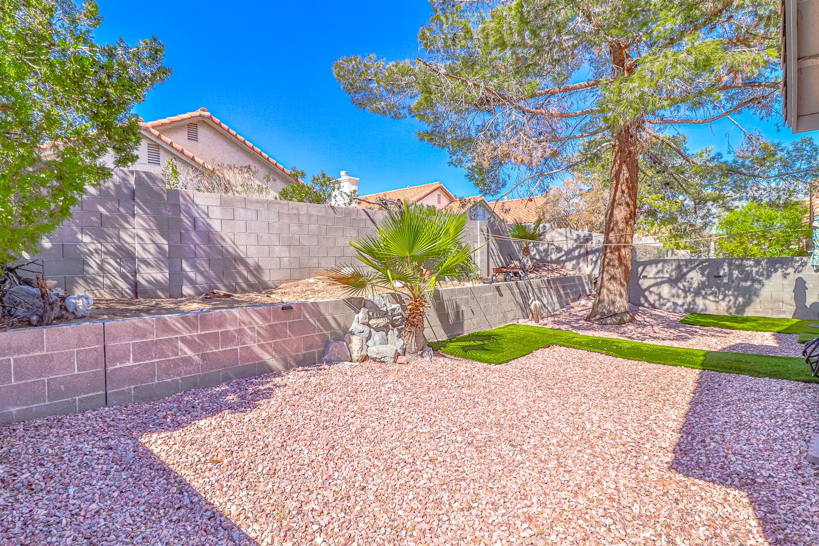 Single family at 1853 Spangle Drive, Las Vegas, photograph 41