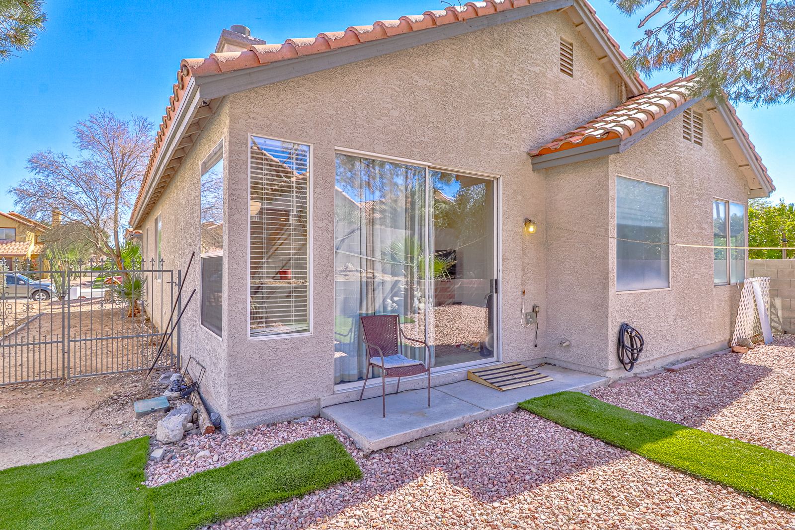 Single family at 1853 Spangle Drive, Las Vegas, photograph 42
